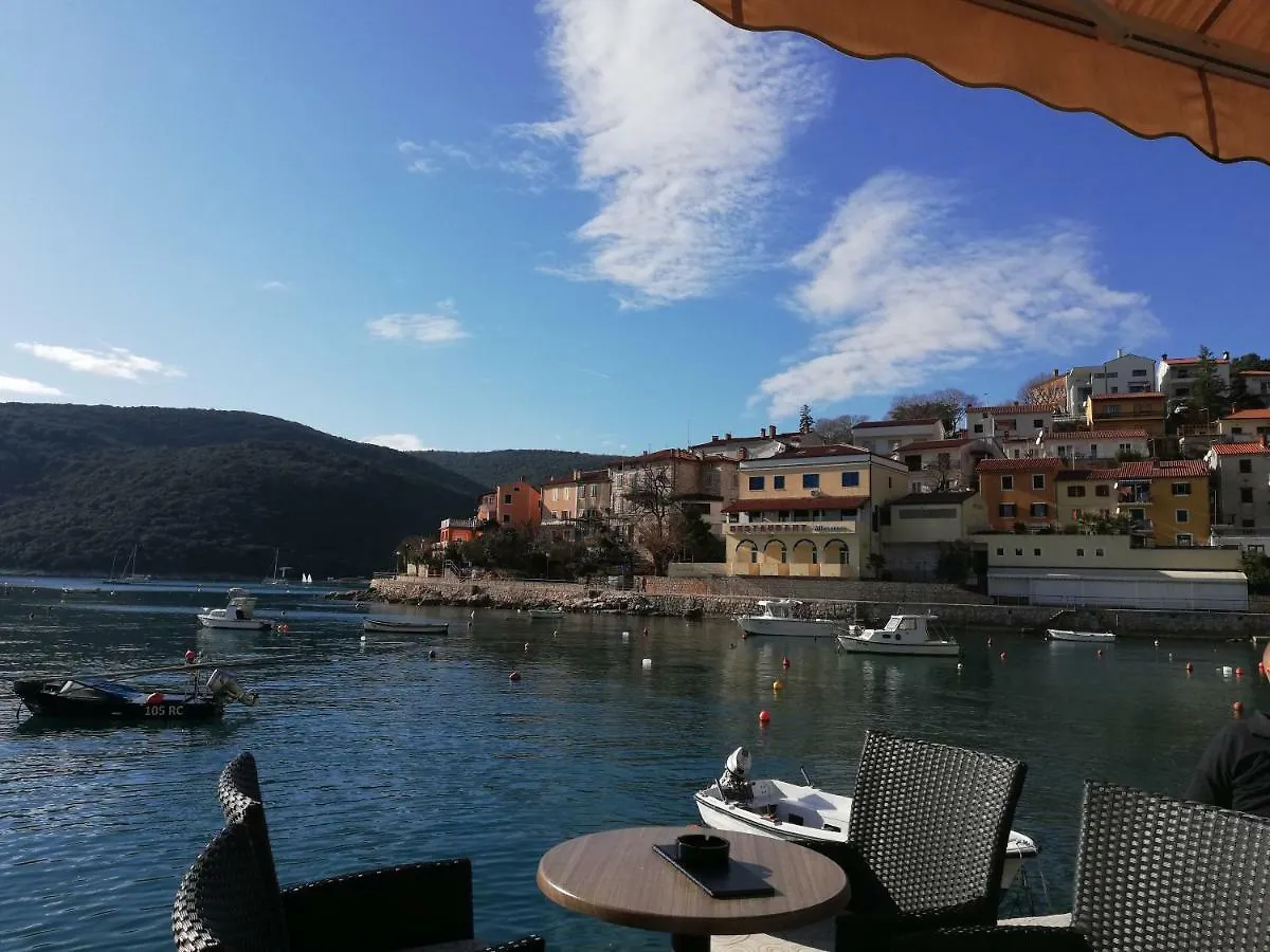 Ivana Apartment Rabac